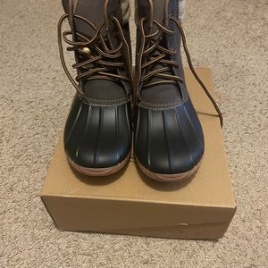 Size 8 Marleylilly Duck Boots